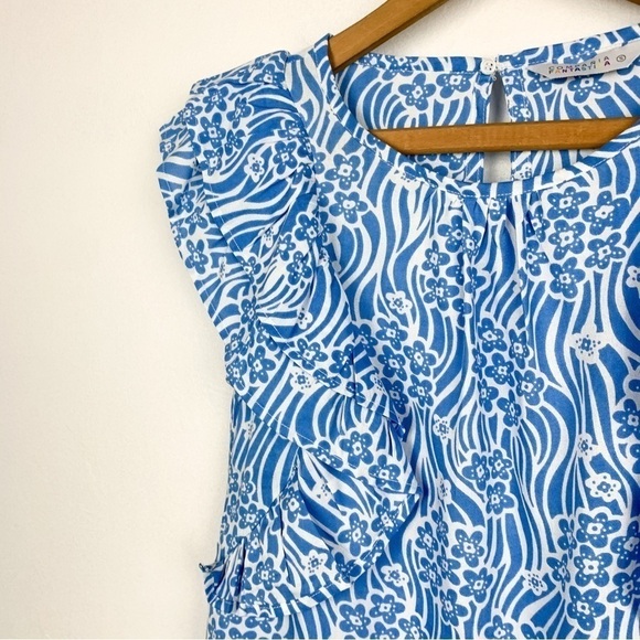 ModCloth Compania Fantastica Blue Floral Ruffle Top Sz S - Picture 5 of 6